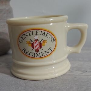 Avon Vintage Gentlemen's Regiment Shaving Mug Cup